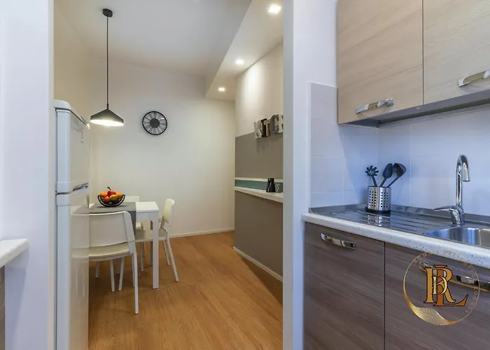 Apartment Silverius - Roma's Delightful Rom
